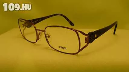 Apróhirdetés, FENDI női szemüvegkeret ezüst/fekete