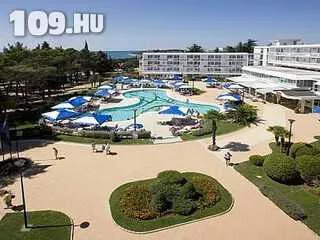 Apróhirdetés, Aminess Laguna hotel Novigrad, 2 ágyas szobában félpanzióval 19 730 Ft-tól