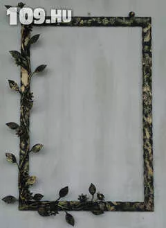 Apróhirdetés, Tükörkeret bal oldalon 10 kisvirággal