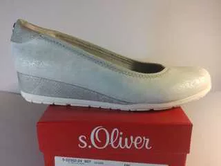 Apróhirdetés, s.Oliver női cipő 22302 cloud